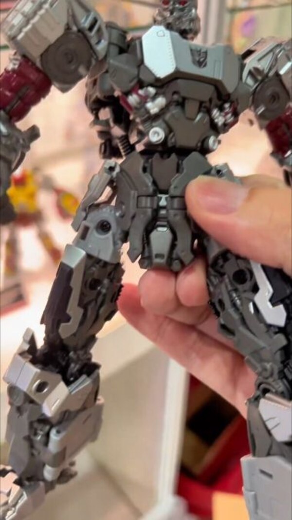 Image Of Titan Class Tidal Wave And Cybertronian Wheeljack Reveals At Cybertron Fest 2023  (18 of 43)